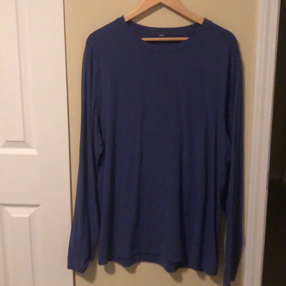 lululemon athletica Blue Long Sleeve Tee